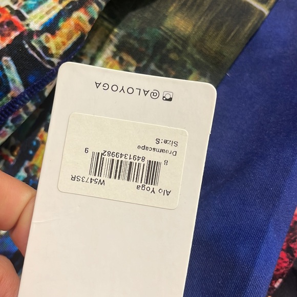 Alo Dreamscape ☀️ - Picture 4 of 4